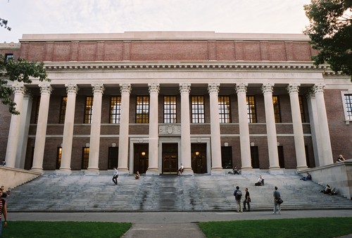 アメリカ の 大学 学部